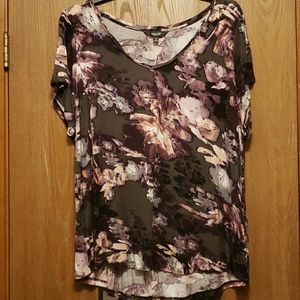 Simply Vera Wang 2x tshirt never worn